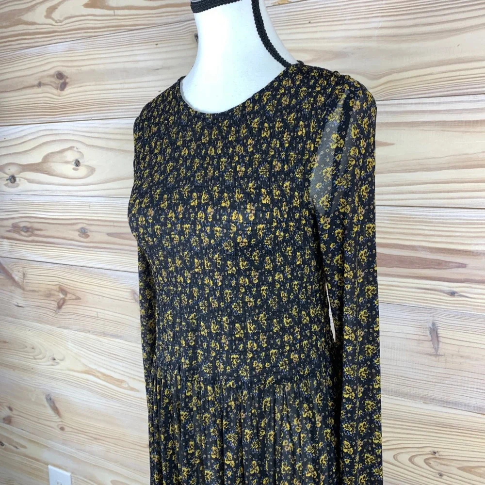 Free People Maxi Dress‎ Womens Small Dark Floral Smocked Mesh Long Sleeve Boho